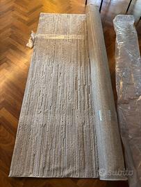 Tappeto nuovo poltrone e sofà