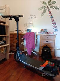 monopattino ninebot p65 50 km orari