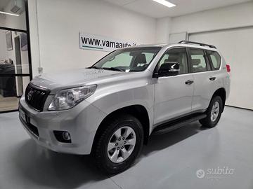 TOYOTA Land Cruiser 3.0 D4-D 5 porte MANUALE