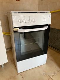 Forno e piano cottura usato Beko