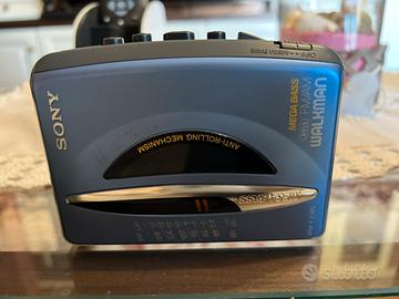 Walkman Sony WM-FX195 AM/FM Radio Cassette