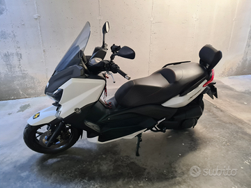 Scooter Yamaha xmax 250