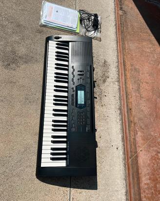 Pianola tastiera Casio CTK-3000 con leggio