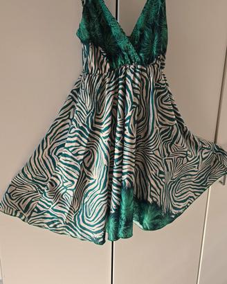Vestito estivo con fantasia tropicale e zebrata