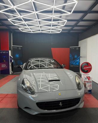 Ferrari California *NOVITEC*CARBON