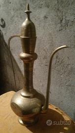 Brocca di rame "araba"