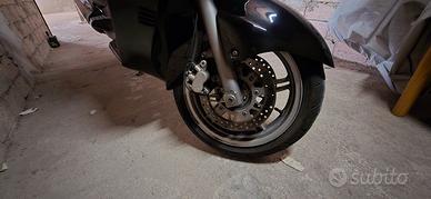 Suzuki Burgman 650 executive 