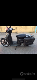 Scarabeo  50 cc aria minarelli orizz aprilia