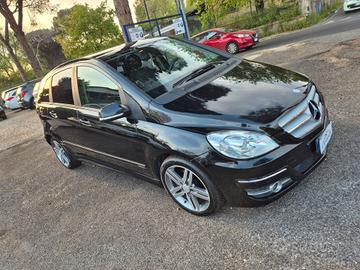 Mercedes-benz A 200 180 CDI Premium