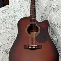 CHITARRA ACUSTICA AMPLIFICATA