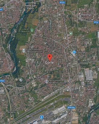 Gorle bilocale arredato con posto auto e balcone