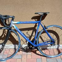 bici da corsa PINARELLO ANGLIRU