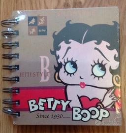 Agenda con anelli betty boop nuova incelofanata