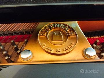 Pianoforte mezza coda 