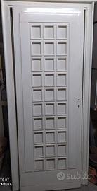 Porte interne in legno massello laccate Bianco