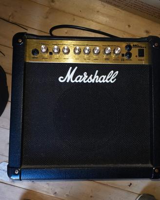 amplificatore chitarra Marshall MG15DFX