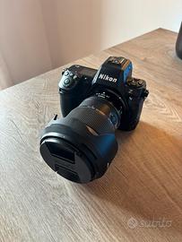 Nikon Z8 + 24-120 f/4 + SD 256 GB + batteria extra