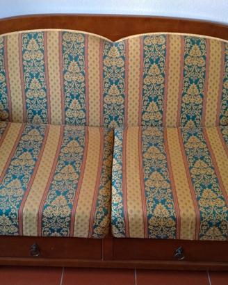 Divano legno con cassetti