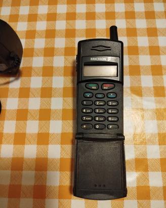 Telefono cellulare vintage Ericsson EF 738