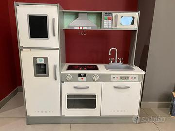 Cucina giocattolo per bambini