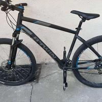 Rockrider st520 bicicletta 