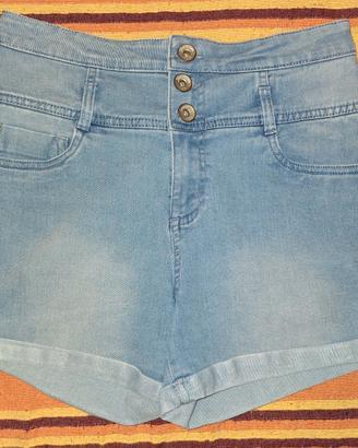 pantaloncini jeans a vita alta