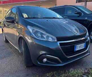Pegeout 208 benzina