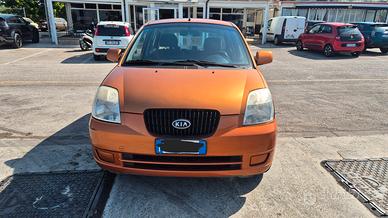 Kia Picanto 1.0 61cv benzina