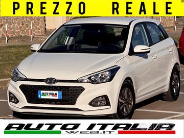 HYUNDAI i20 1.2 NAVI CARPLAY+R.CAM+SENSORI+CERCH