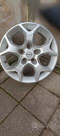 cerchi in lega senza gomme Opel Astra disco 16