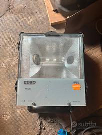 Faro proiettore da esterno