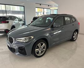 BMW X1 sDrive18i Msport tetto luci ambiente