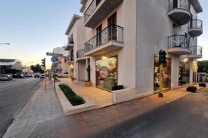 NEGOZIO A CASTELVETRANO