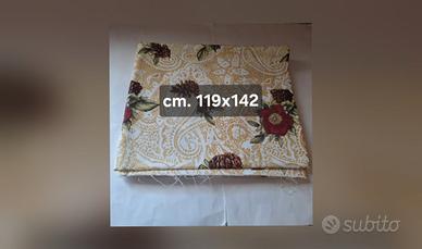 Scampolo in cotone pesante fantasia noel.Ved.descr