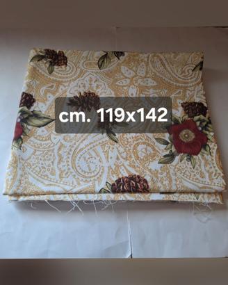 Scampolo in cotone pesante fantasia noel.Ved.descr