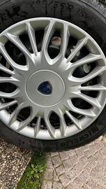 cerchi,copri cerchi e gomme 