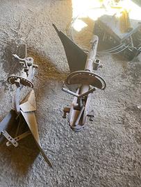 Aratro e solcatore per motocoltivatore