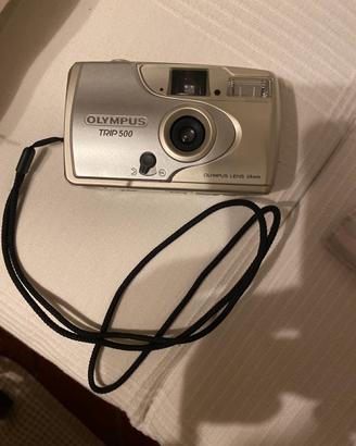 OLYMPUS Trip 500