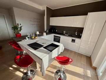Appartamento di 107 m² con 3 locali e box auto a B