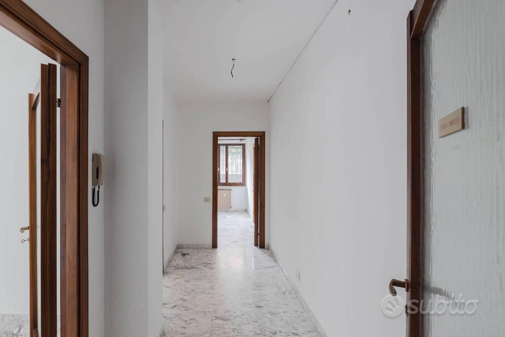 Immobile di 125 m² con 4 locali a Varese - Vista 2