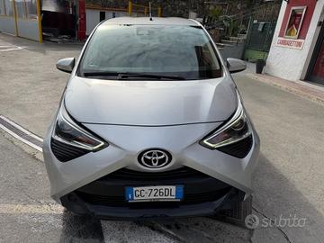 TOYOTA AYGO 1.0 NEOPATENTATI