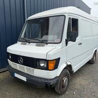 Pezzi di ricambio per MERCEDES T1