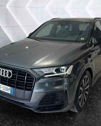 Audi Q7 3.0 55 TFSIe quattro tiptr. Sport