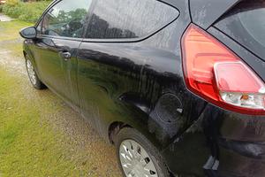 Ford Fiesta autocarro 