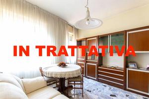 Casa indipendente di 173 m² con più di 5 locali a 