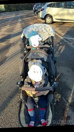 Passeggino gemellare