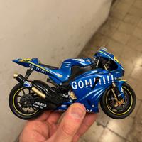 Yamaha YZR-M1 2004 Valentino Rossi