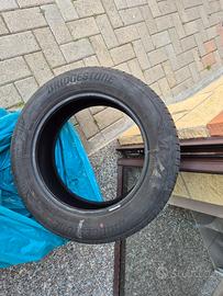 Gomme estive 215/60R17 