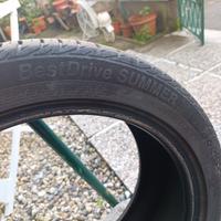 4 gomme 