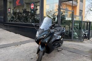 Yamaha T Max 560 TECH